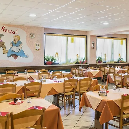 Hotel Cristina San Rocco di Piegara